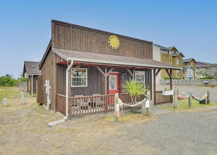 Cute Studio Cabin Steps To Long Beach Boardwalk